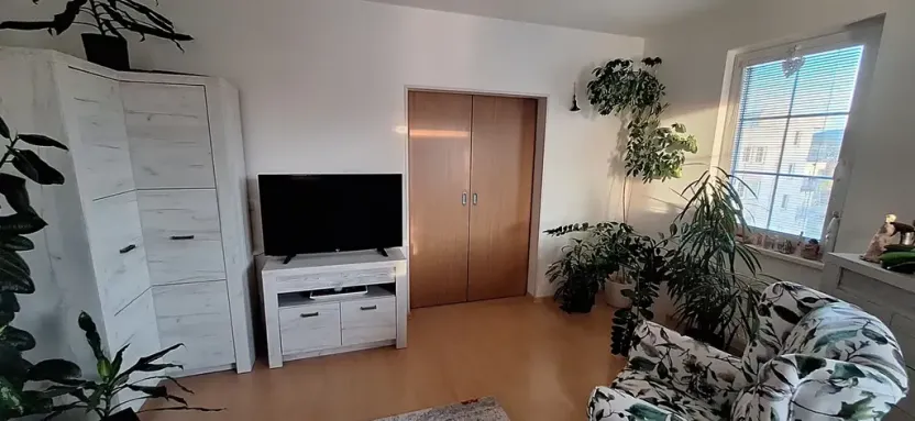 Pronájem bytu 2+1, Liberec, Seniorů, 64 m2