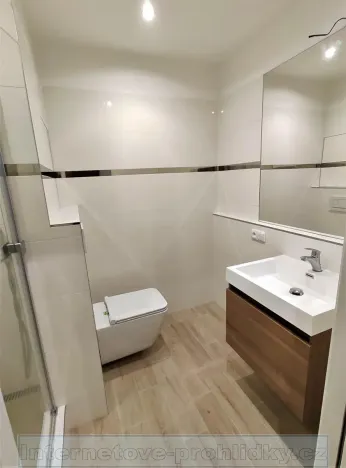 Pronájem bytu 1+kk, Tanvald, 34 m2