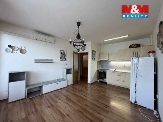 Pronájem bytu 2+kk, Otrokovice, J. Jabůrkové, 55 m2