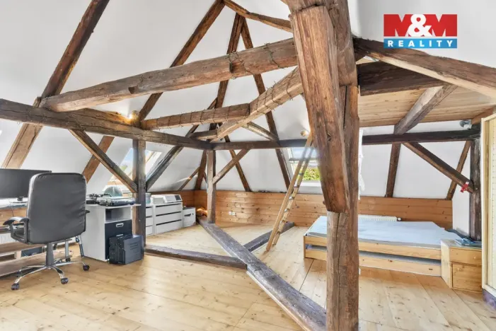 Prodej obchodního prostoru, Mimoň - Mimoň II, náměstí Čsl. armády, 150 m2