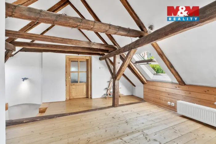 Prodej obchodního prostoru, Mimoň - Mimoň II, náměstí Čsl. armády, 150 m2