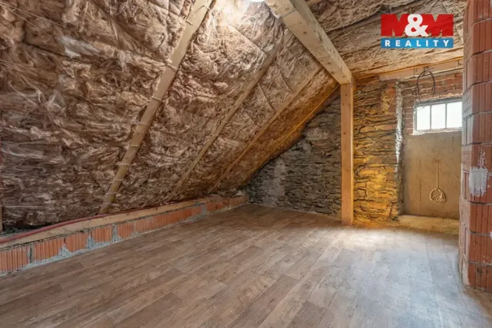 Prodej rodinného domu, Suchdol, 390 m2