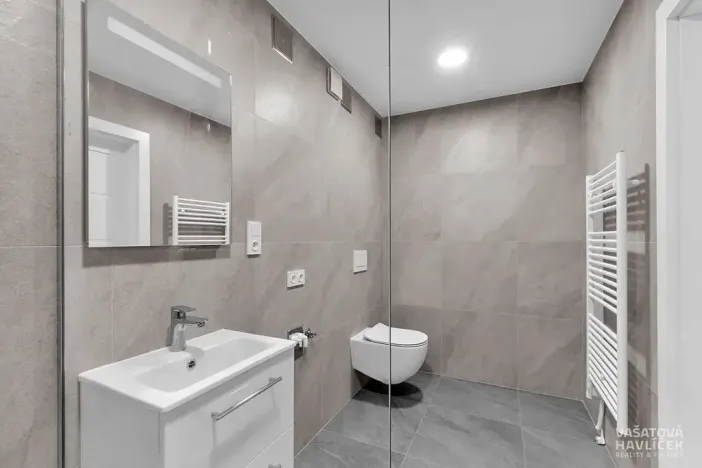 Pronájem bytu 1+kk, Hradec Králové, Meruňková, 42 m2