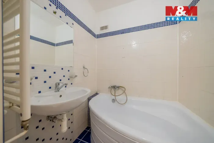 Prodej bytu 2+1, Znojmo, Janáčkova, 49 m2