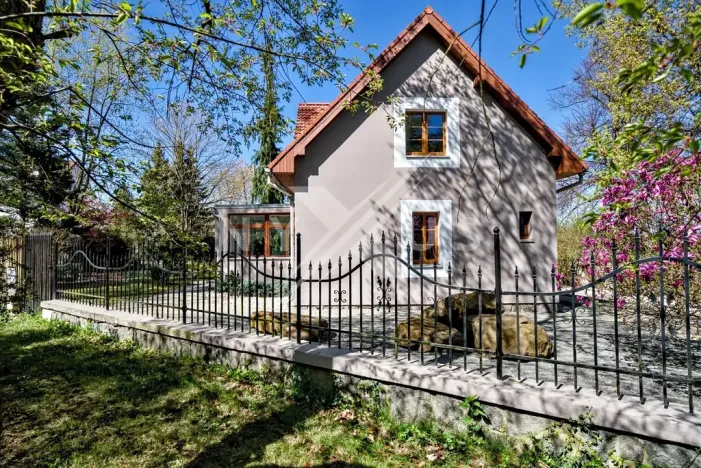 Prodej rodinného domu, Týnec nad Sázavou, Sad přátelství, 172 m2