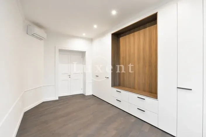 Pronájem bytu 4+kk, Praha - Vinohrady, Laubova, 167 m2