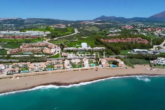 Prodej bytu 4+kk, Casares, Španělsko, 123 m2