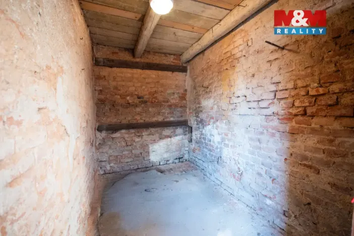 Pronájem bytu 1+kk, Hořice, Čsl. armády, 36 m2