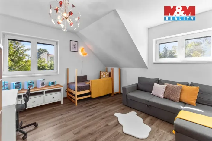Prodej rodinného domu, Kladno - Rozdělov, U Cihelny, 216 m2