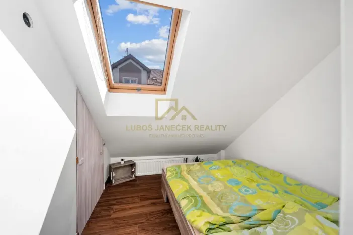 Prodej rodinného domu, Černá v Pošumaví, 210 m2