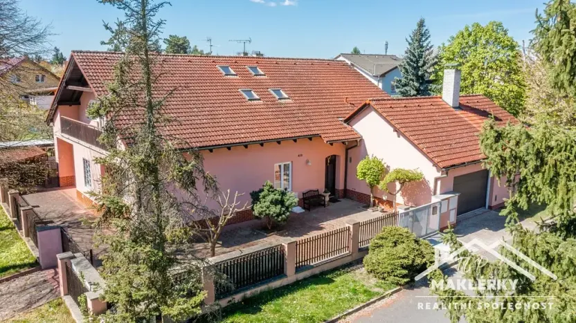 Prodej rodinného domu, Šestajovice, Máchova, 278 m2