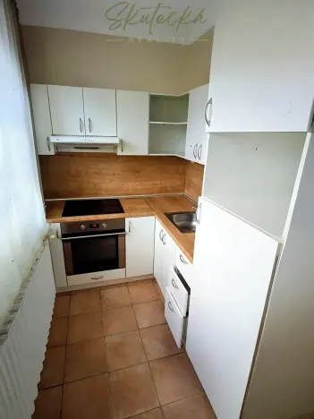 Pronájem bytu 1+1, Hodonín, 31 m2