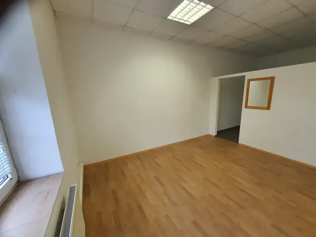 Pronájem kanceláře, Havlíčkův Brod, Beckovského, 24 m2
