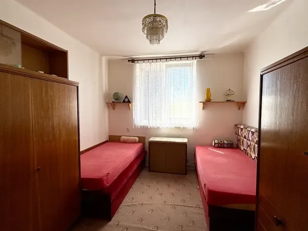 Prodej bytu 3+1, Rostoklaty, 52 m2