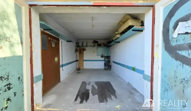 Prodej garáže, Praha - Vysočany, Pod Krocínkou, 18 m2