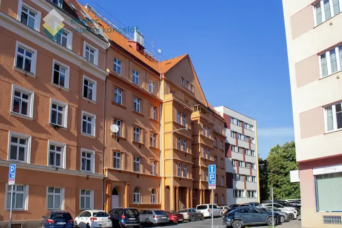 Pronájem bytu 2+kk, Praha - Vysočany, Mlékárenská, 56 m2