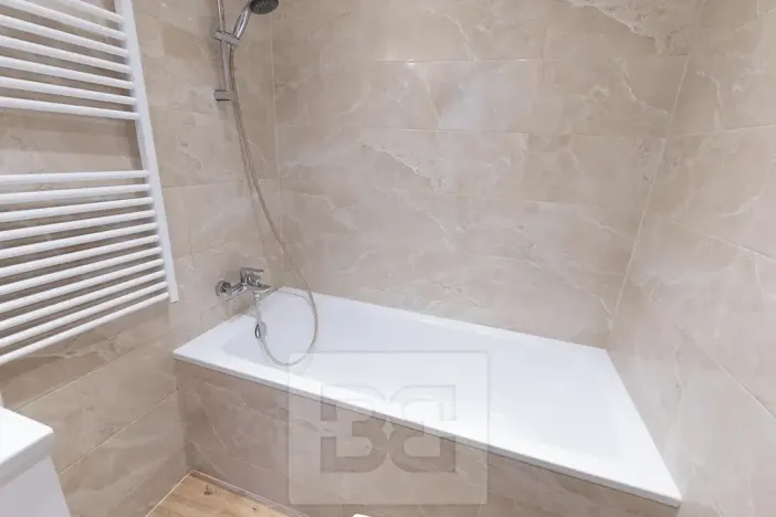 Pronájem bytu 3+kk, Praha - Kobylisy, Paláskova, 59 m2