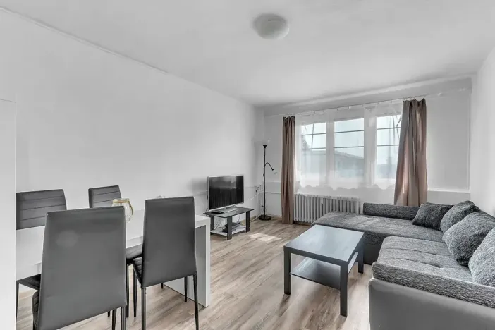 Pronájem bytu 3+1, Hradec Králové, Gagarinova, 58 m2