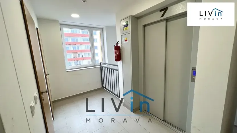 Pronájem bytu 1+kk, Olomouc, Janského, 37 m2