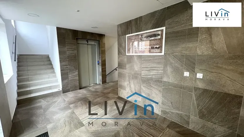 Pronájem bytu 1+kk, Olomouc, Janského, 37 m2