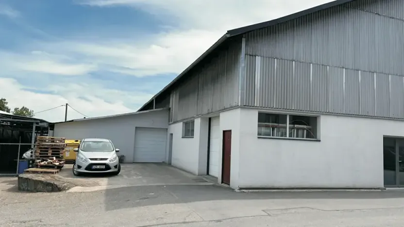 Prodej výrobních prostor, Napajedla, 4500 m2