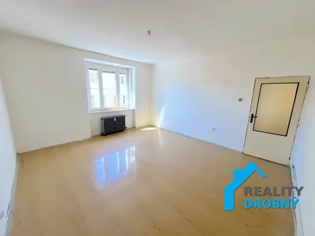 Prodej bytu 3+1, Teplice, 14. října, 76 m2