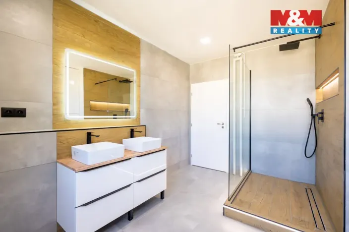 Prodej bytu 3+kk, Frýdek-Místek, Pionýrů, 74 m2