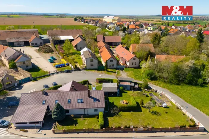 Prodej restaurace, Suchdol, 390 m2