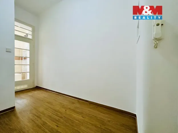 Pronájem bytu 1+1, Klatovy - Klatovy II, Masarykova, 54 m2