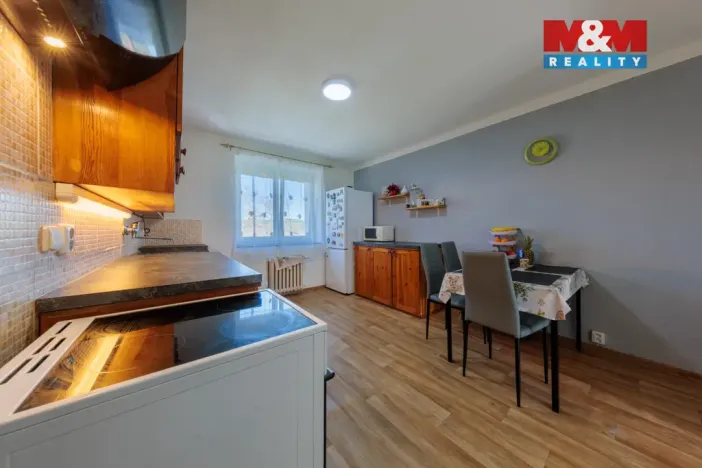 Prodej bytu 2+1, Horní Slavkov, Zahradní, 47 m2