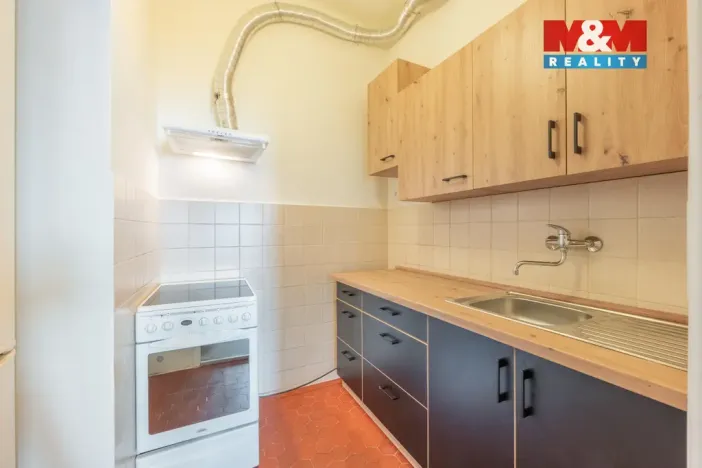 Pronájem bytu 2+kk, Praha - Holešovice, Bubenská, 62 m2