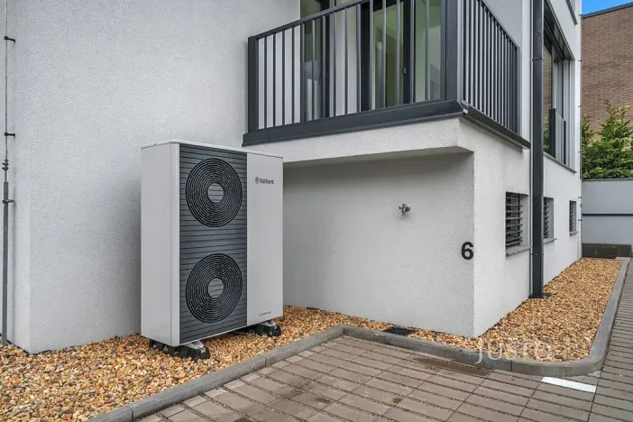 Pronájem atypického bytu, Praha - Šeberov, Na proutcích, 33 m2