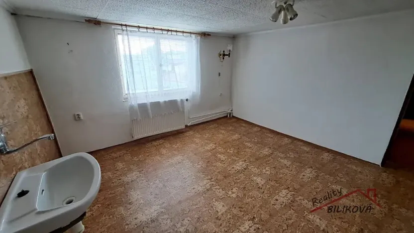 Prodej rodinného domu, Lázně Toušeň, Hlavní, 107 m2