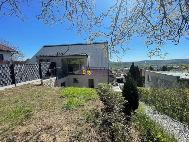 Pronájem rodinného domu, Praha - Radotín, Strážovská, 122 m2