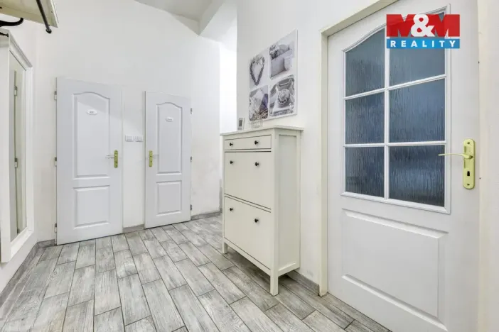 Prodej rodinného domu, Zahrádka, 300 m2