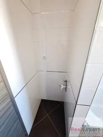 Prodej bytu 3+kk, Praha - Pitkovice, Lošáková, 86 m2