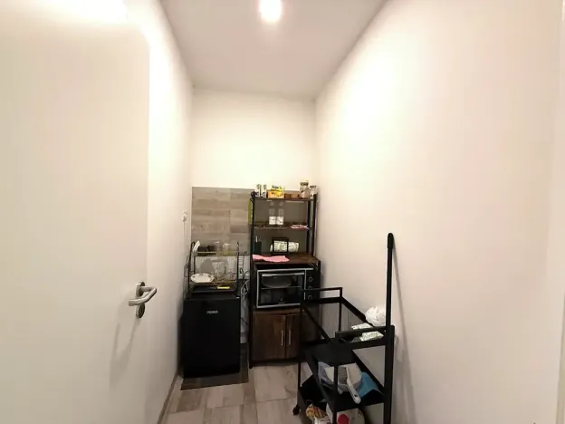 Pronájem obchodního prostoru, Praha - Vršovice, Rostovská, 56 m2