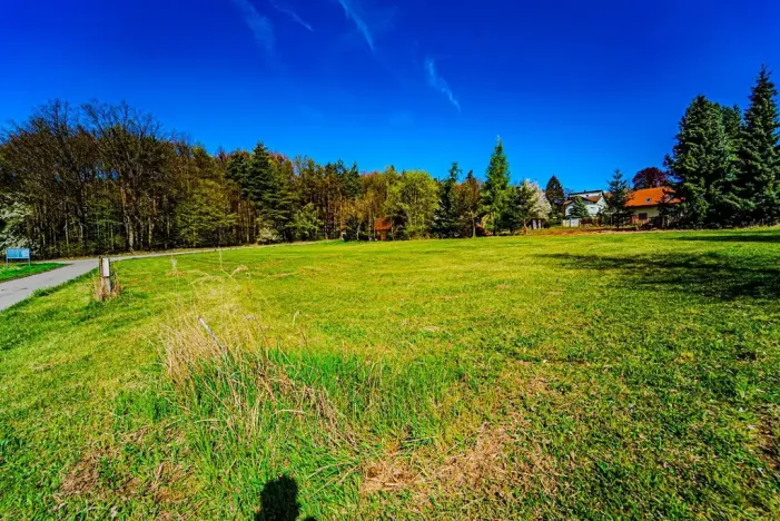Prodej pozemku pro bydlení, Sulice, Lesní, 1956 m2