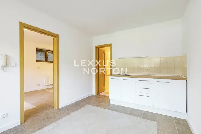 Pronájem rodinného domu, Praha - Přední Kopanina, Nové domy, 410 m2