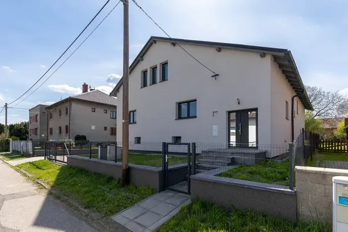 Prodej rodinného domu, Dobroslavice, 27. dubna, 342 m2