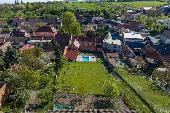 Prodej rodinného domu, Vážany, 702 m2