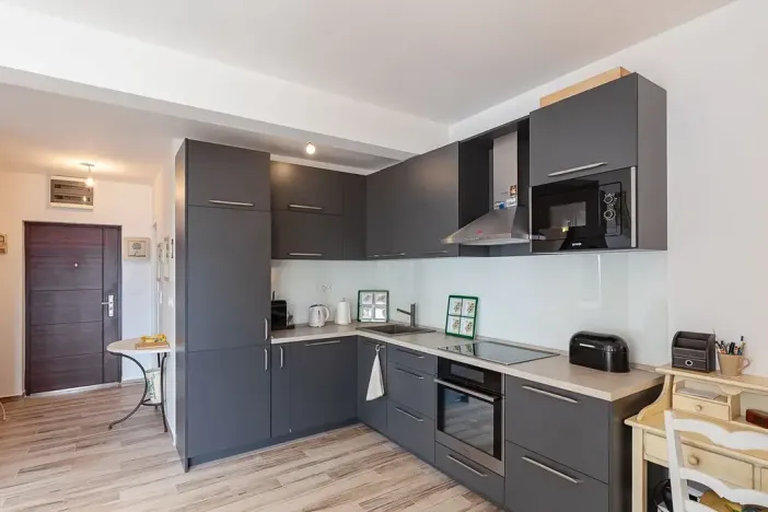 Prodej bytu 2+kk, Bečići, Černá Hora, 51 m2