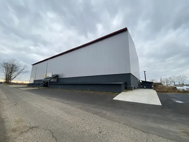 Pronájem obchodního prostoru, Cheb, 1126 m2