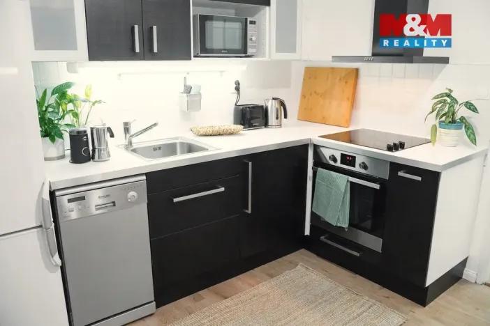 Pronájem bytu 1+1, Praha - Smíchov, Na Celné, 35 m2