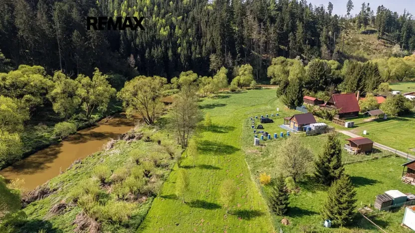 Prodej pozemku, Vlastějovice, 2100 m2