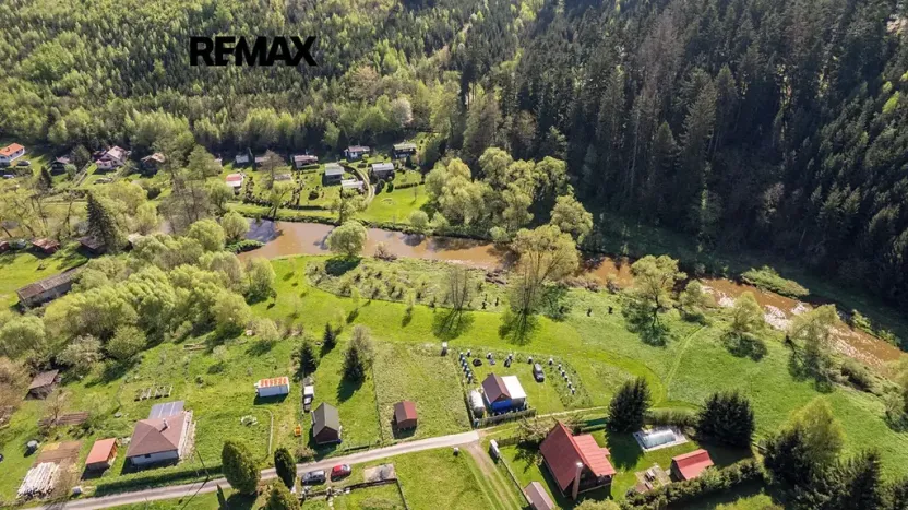 Prodej pozemku, Vlastějovice, 2100 m2