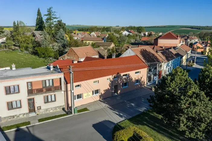 Prodej rodinného domu, Vážany, 702 m2