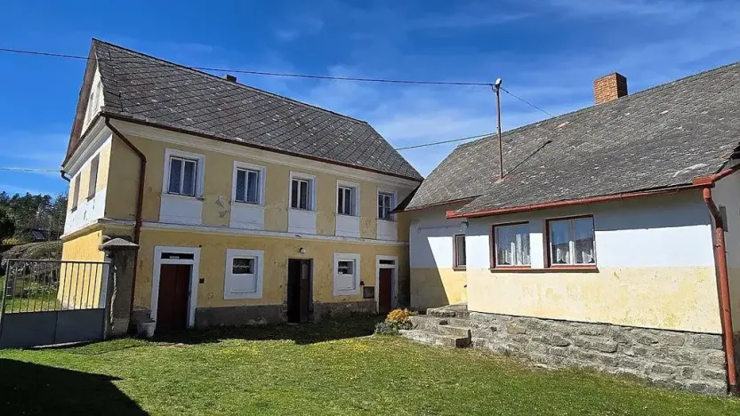 Prodej rodinného domu, Petrovice, 200 m2