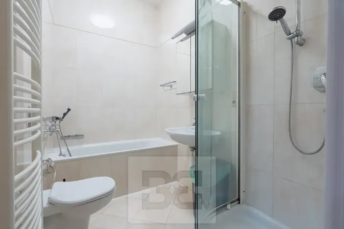 Pronájem bytu 2+kk, Praha - Smíchov, V lesíčku, 54 m2