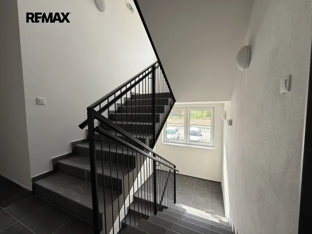Pronájem bytu 1+kk, Dobřany, 38 m2